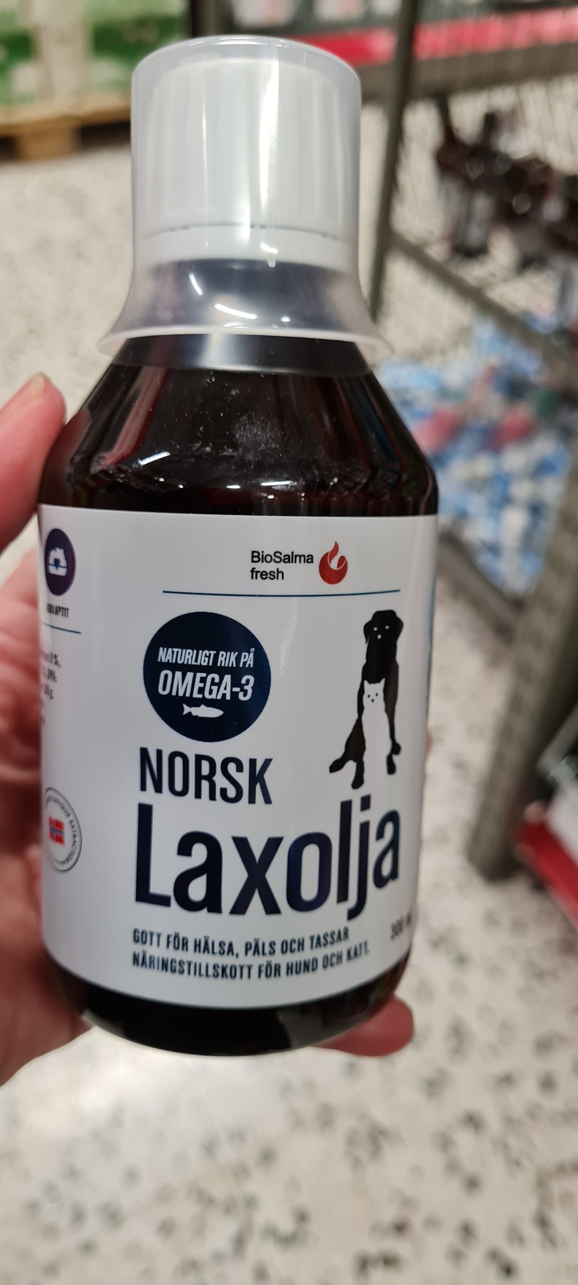 Norsk laxolja för hundar från Bio salma fresh